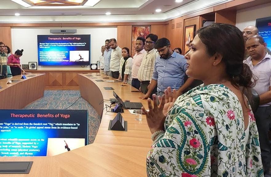 Yoga practice at Kalptaru Yog Vidyalaya 5