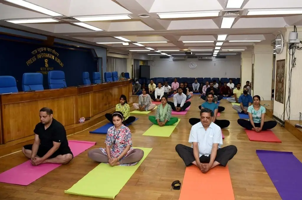 Yoga practice at Kalptaru Yog Vidyalaya 6